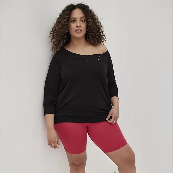 Torrid Off The Shoulder Floral Embroidery Black Sweatshirt Womens 3X NWT - Picture 1 of 11